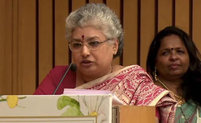 Biography न्यायमूर्ति बी.वी. नागरत्ना,