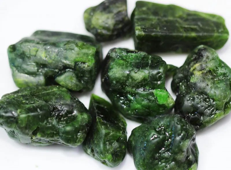 1 Introduction 1.36 Chrome diopside
