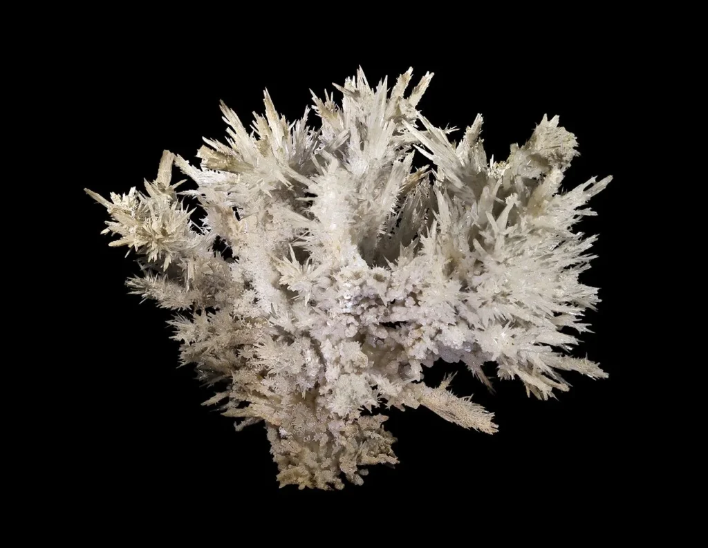 4 Crystals and Crystallization Aragonite speleothem from the Salsigne Mine in France