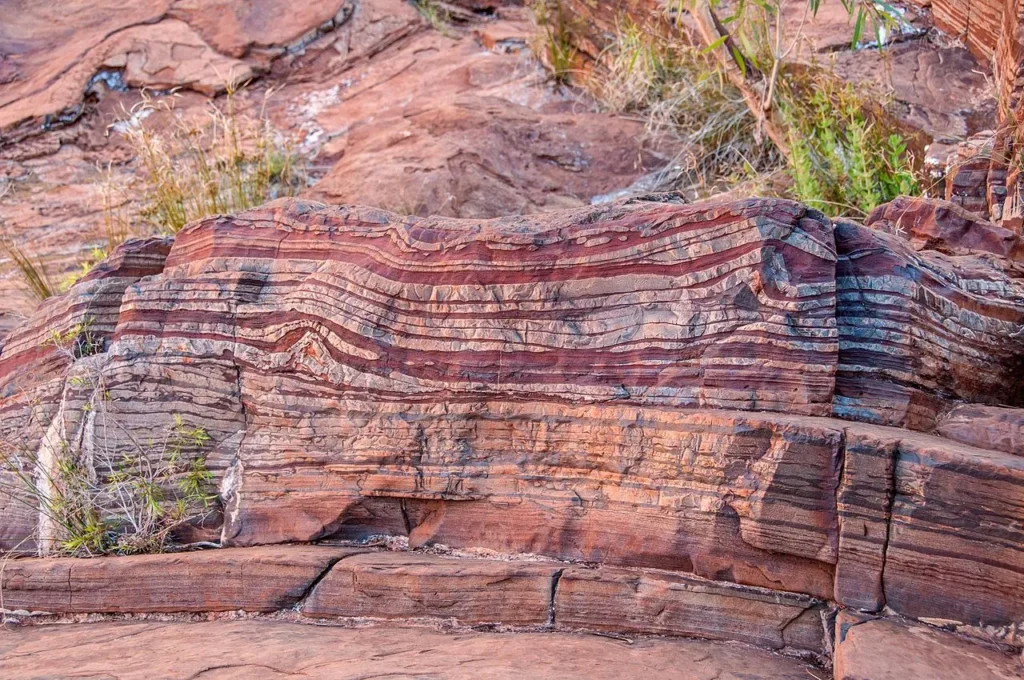 8 Metamorphic Minerals and Metamorphic Rocks Banded iron formation from Dales Gorge, Western Australia