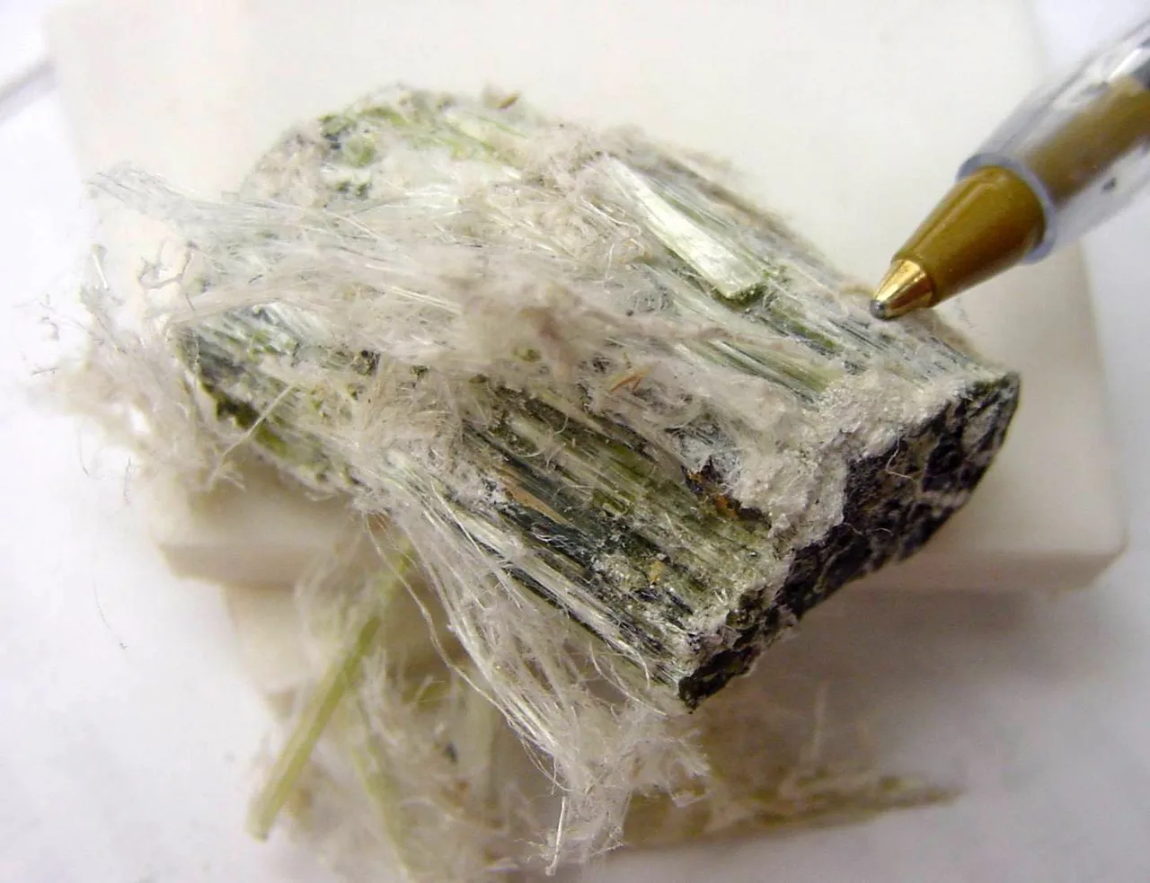 8 Metamorphic Minerals and Metamorphic Rocks Chrysotile, the most common asbestos mineral