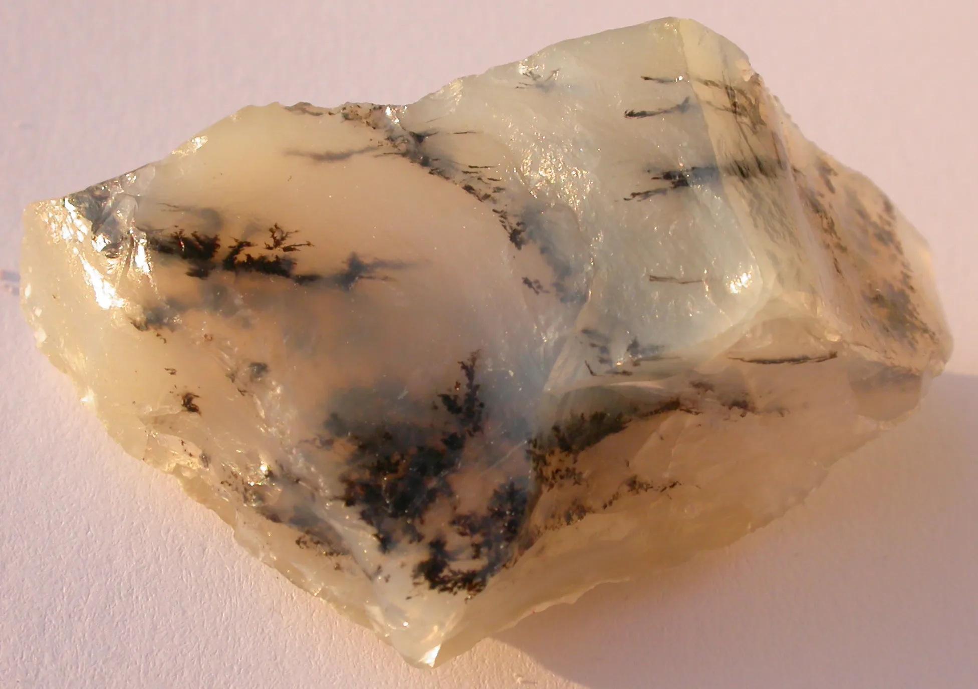 3 Mineral Properties Opal (moss opal variety)