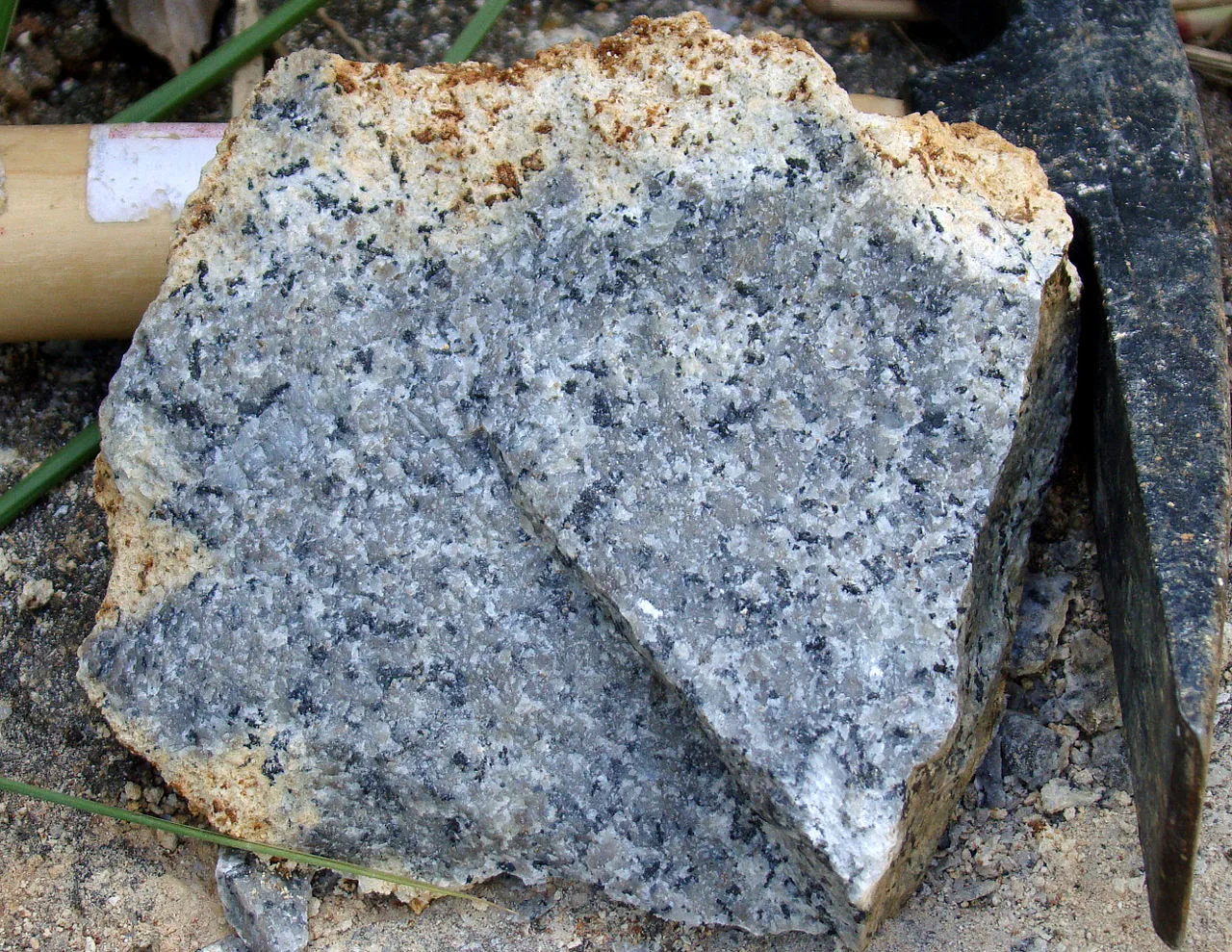 6 Igneous Rocks and Silicate Minerals Nepheline syenite in Rio de Janeiro