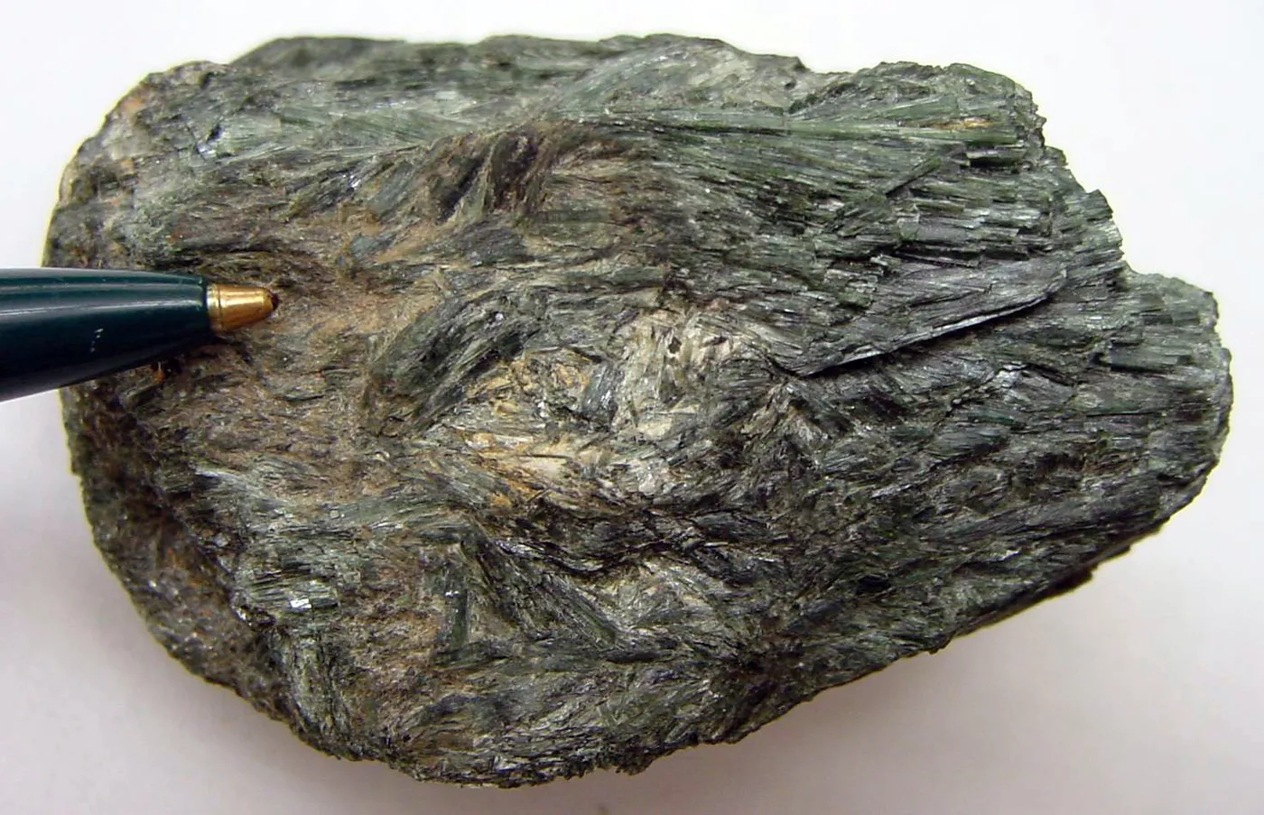 8 Metamorphic Minerals and Metamorphic Rocks Actinolite, northern Wisconsin