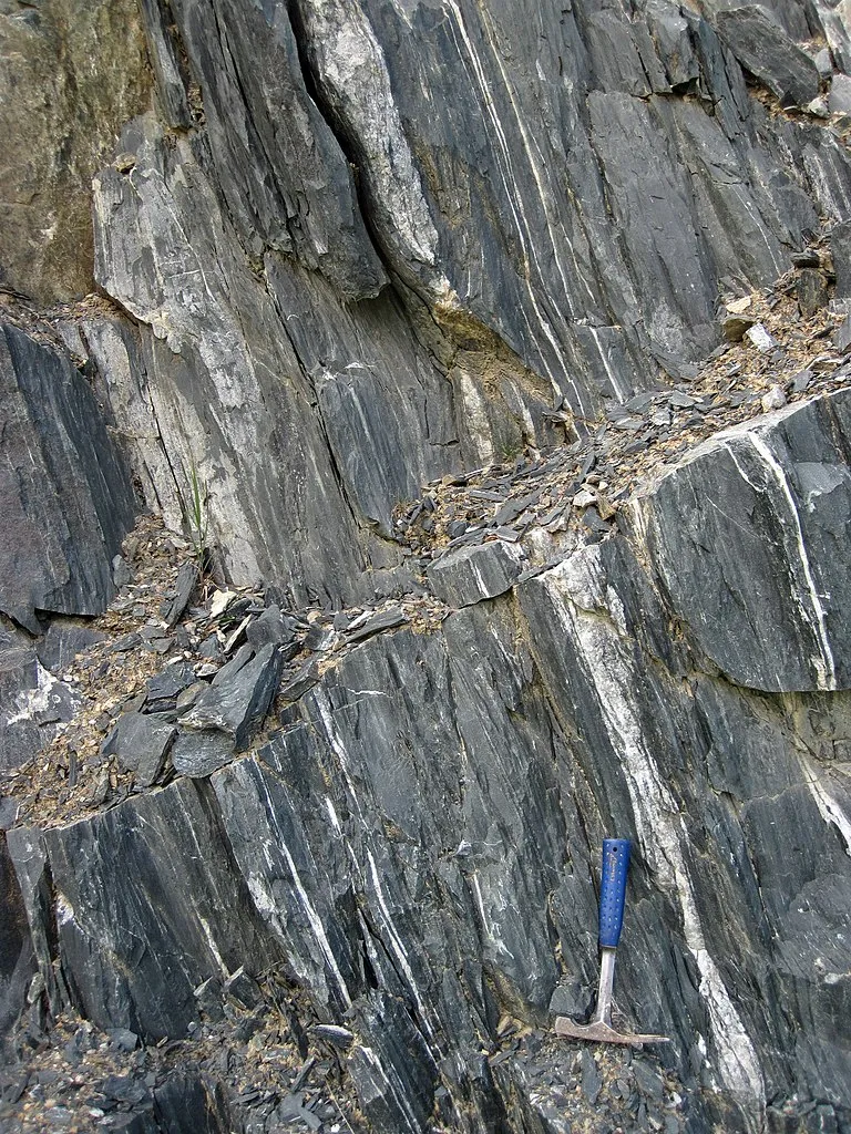 8 Metamorphic Minerals and Metamorphic Rocks Greenstone from Ely, Greenstone Belt, Minnesota