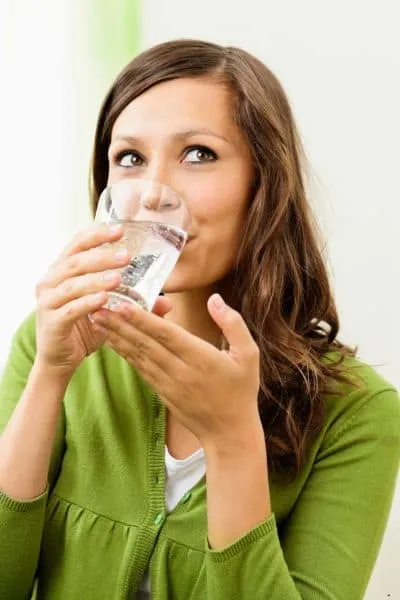 Hydrate wisely! The optimal post-meal water wait? Rajvants timing secrets revealed.