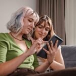 Six Ways To Connect With Your Friends Even When Busy