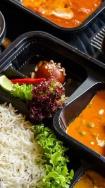 Khushi Srivastava Reveals: Quick, Easy Microwave Lunch Secrets!