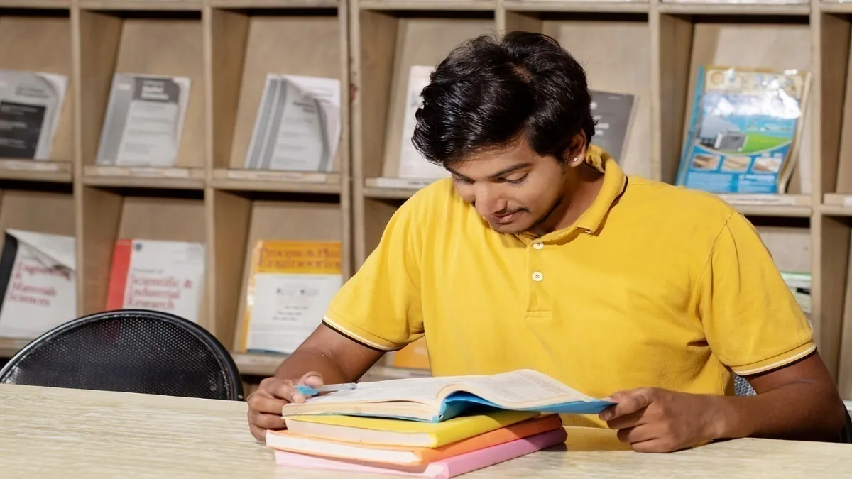 SSC CGL 2026 Alert: Notification Expected Any Minute! A student looking determined while studying for the SSC CGL 2026 competitive exam with the StudyHub logo visible.