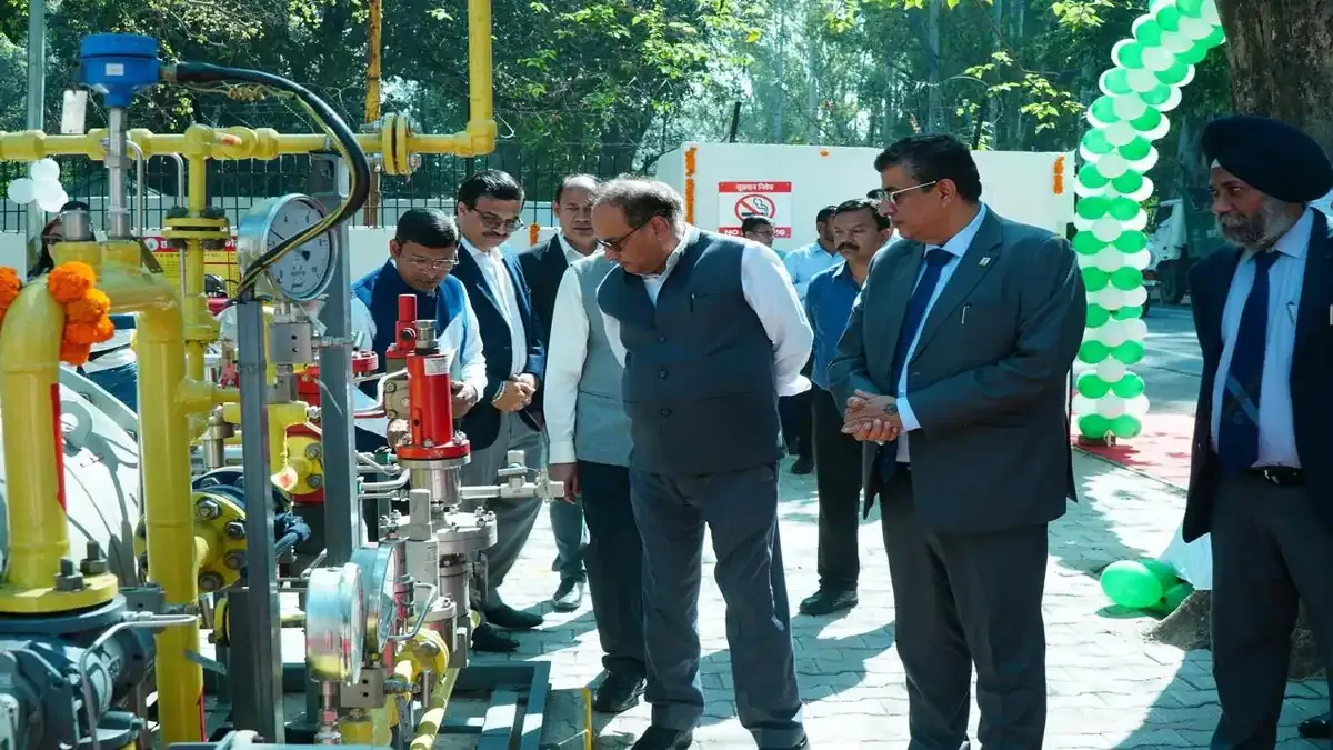 IIT Roorkee's Bold Move: New Gas Facility Amid LPG Crisis! Inauguration of the Piped Natural Gas facility at IIT Roorkee, showcasing sustainable energy solutions.