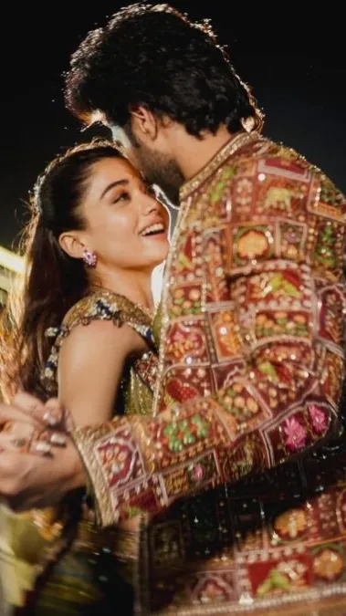 Mar 11, 2026 Niharika Sanjeeiv: Rashmika & Vijays bohemian Mehendi flair revealed.